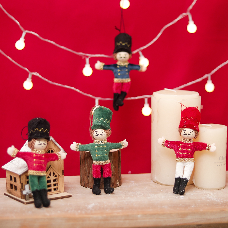 Nutcracker Figurine - Ozdoba choinkowa Dziadek do orzechów Żołnierz