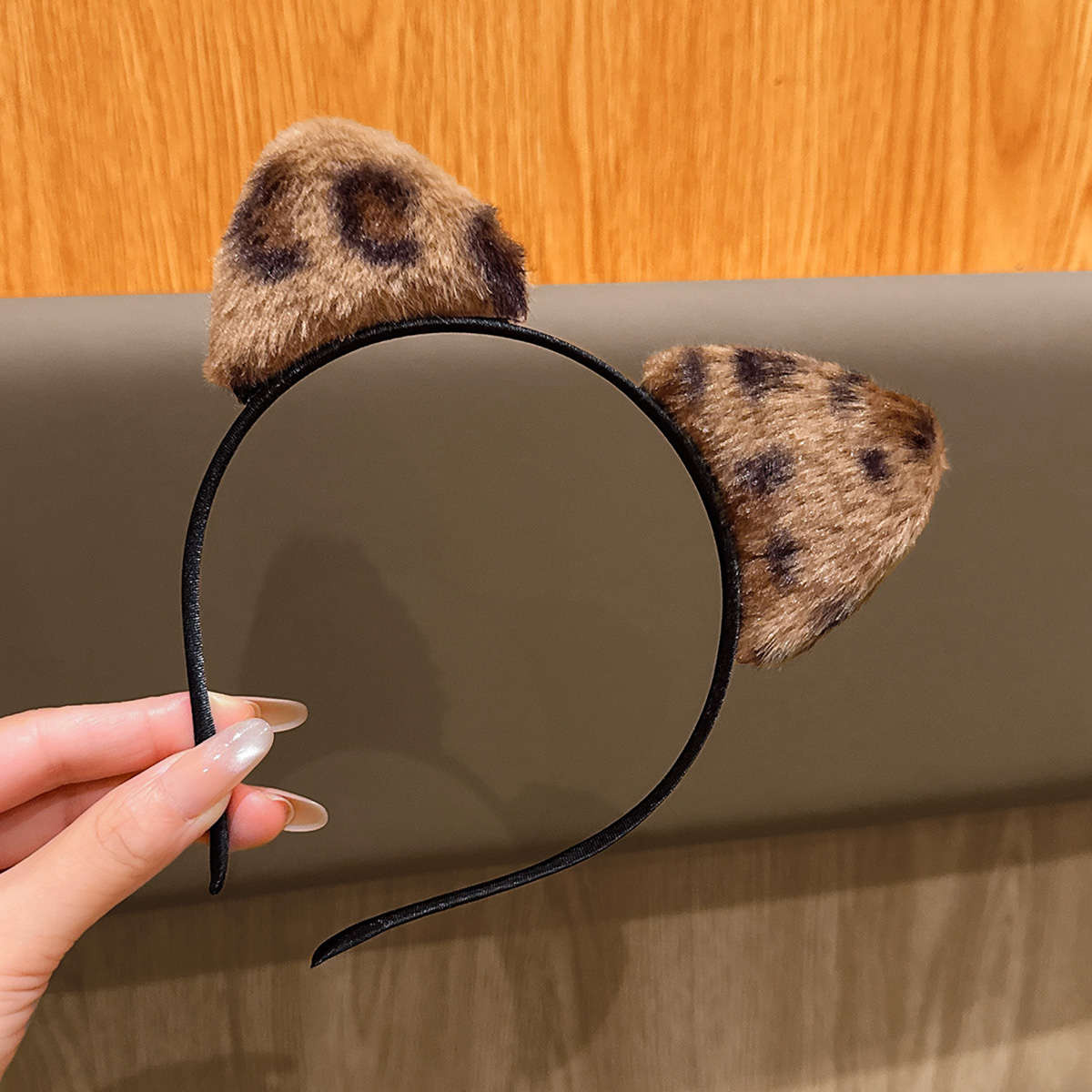 Opaska do włosów z uszami kota – Reindeer Antlers Headband recenzja i cena