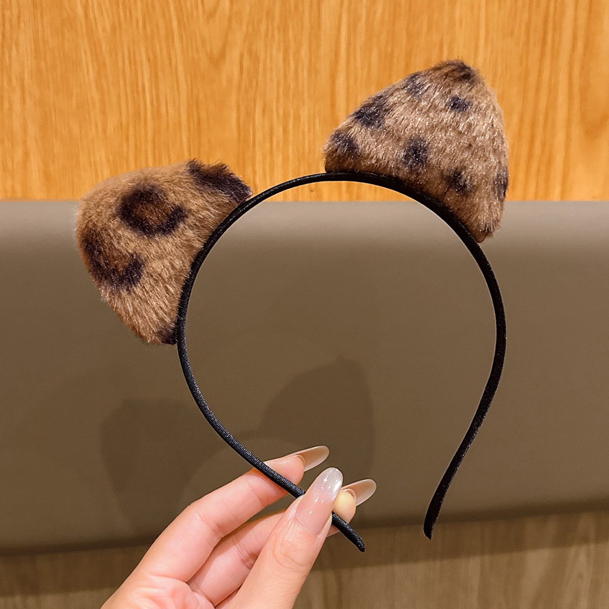 Opaska do włosów z uszami kota – Reindeer Antlers Headband recenzja i cena