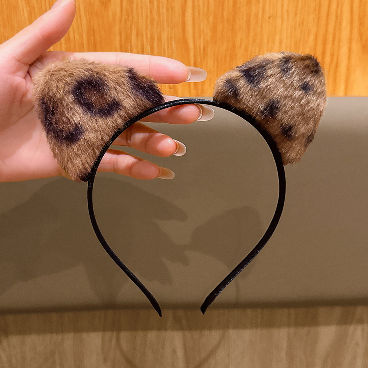 Opaska do włosów z uszami kota – Reindeer Antlers Headband recenzja i cena
